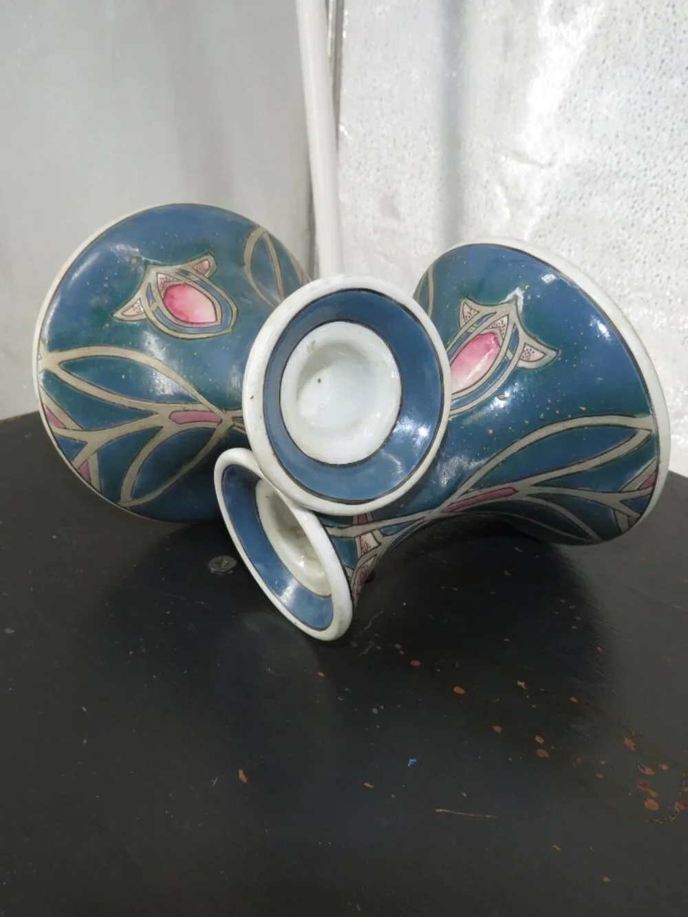 VINTAGE MACAU HAND PAINTED PORCELAIN CANDLESTICK HOLDERS BLUE PINK PAIR 4 INCH